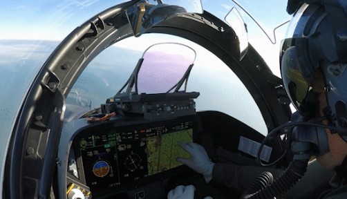 How to Choose an Aviation Touch Display