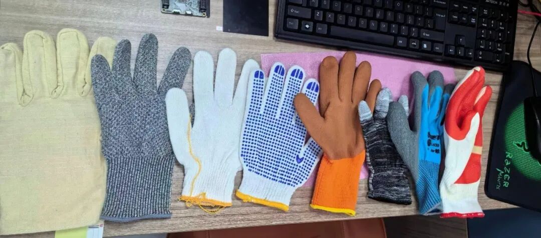 Complete Guide to Glove <a href=https://www.szdingtouch.com/new/touchscreen.html target='_blank'>touchscreen</a>
